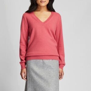 UNIQLO V Neck Cashmere Sweater Rose Oversized Grandpa Fit Cabincore Office